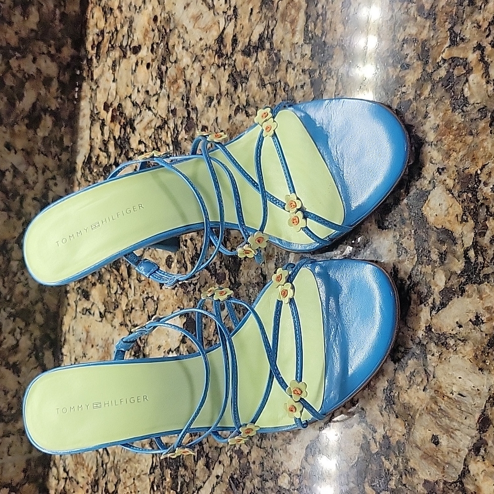 Opened toed heels